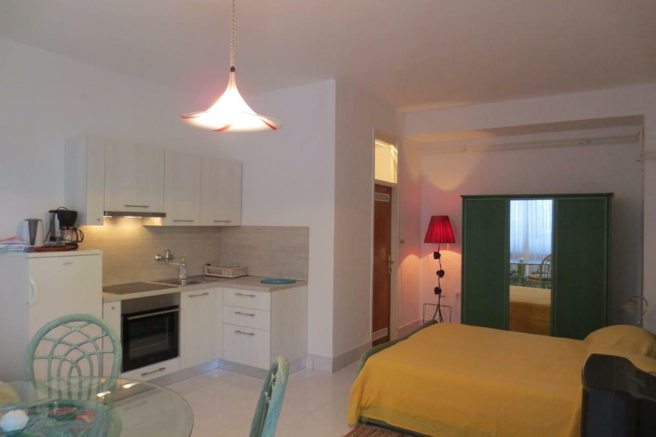 Apartment Petrinic V Póla Kültér fotó