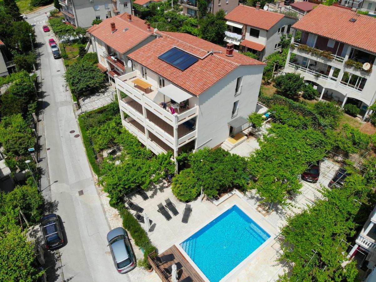 Apartment Petrinic V Póla Kültér fotó